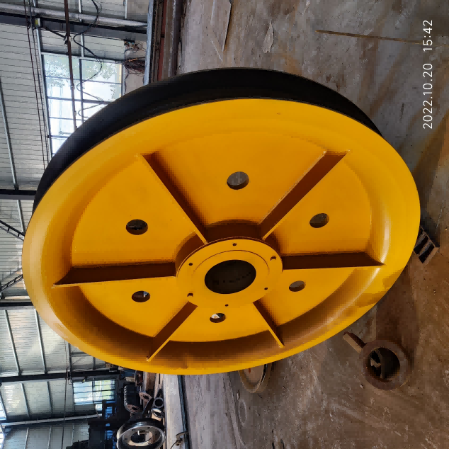 Quelle est la différence entre les prises de spelter ouvertes et fermées?