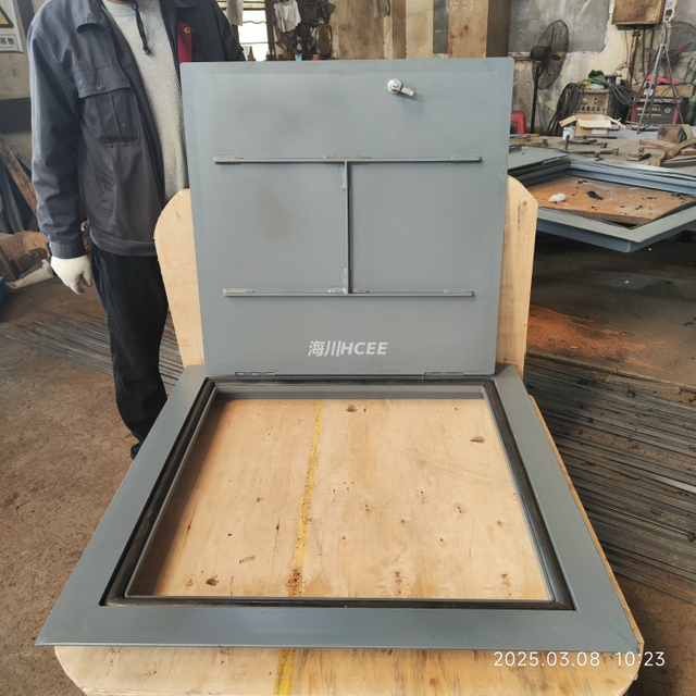 Hachure carrée de médaille avec clé